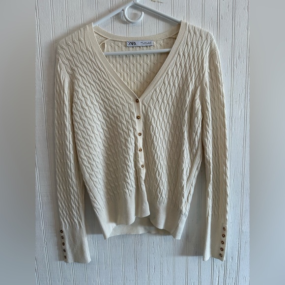 Zara Cream Cable Knit Cardigan Sweater - Picture 2 of 5
